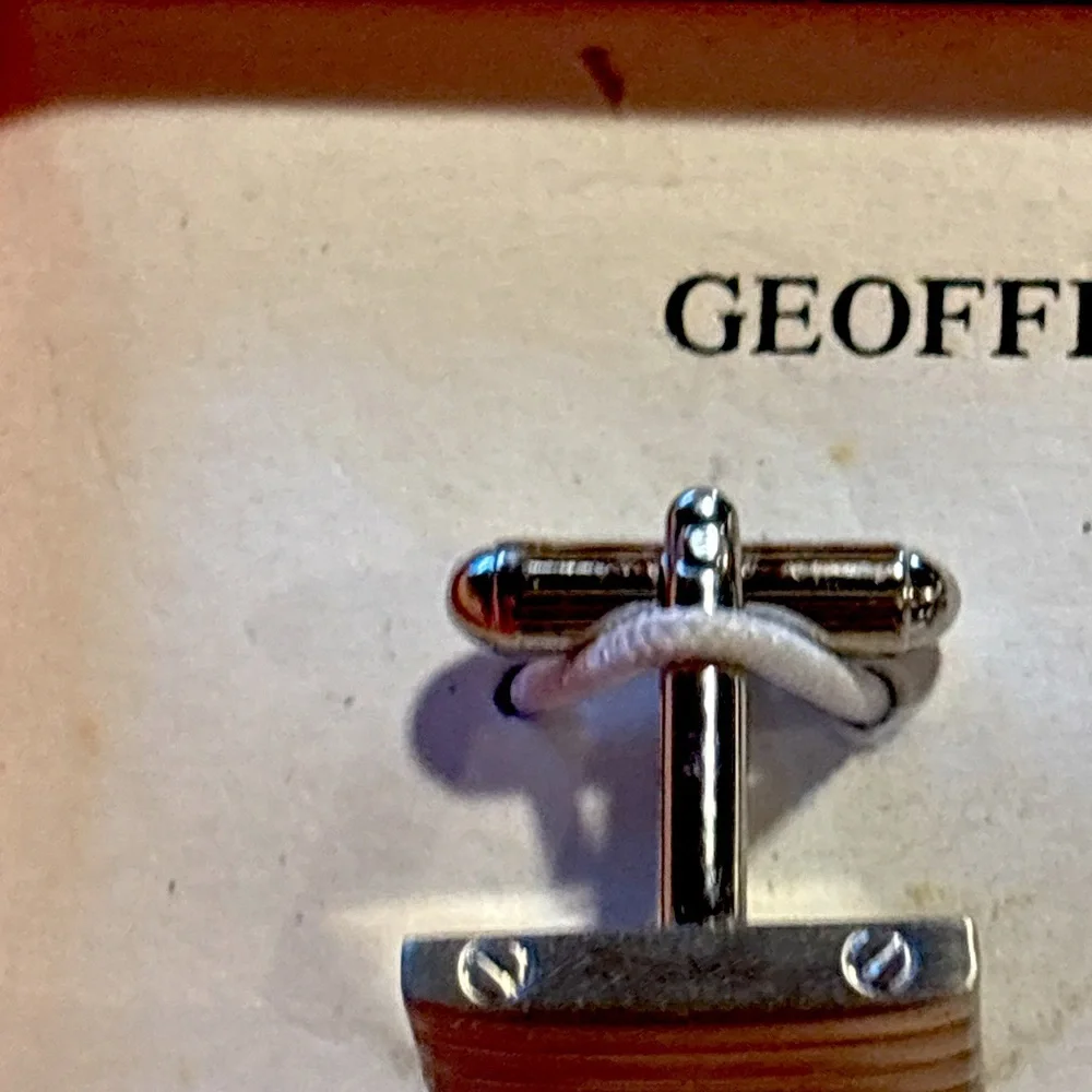 Geoffrey Beene Silver Men's One Striped Dress Cufflinks